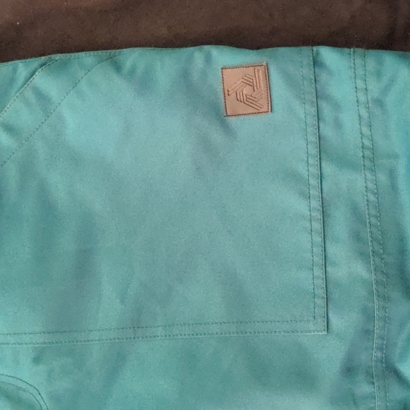 Aperture snowpants - Picture 3 of 5